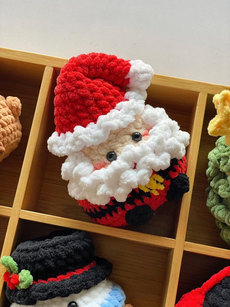 Crochet Christmas Car Ornament, Christmas Gifts, Handmade Snowman, Santa, Penguin, Grin, Crochet car hanging, Cute Grin Car Charm, Xmas Gift